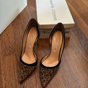 Manolo Blahnik Leopard Suede D’orsay Pumps